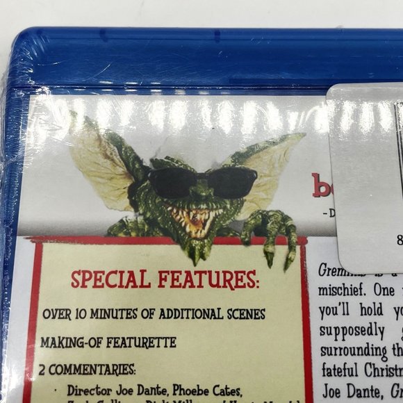 Gremlins Blu Ray DVD 25th Anniversary Edition Digital HD Movie-FREE Poltergeist - Picture 4 of 12